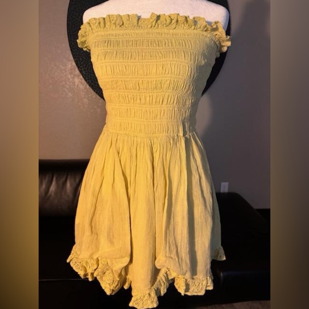 FREE PEOPLE 
JOSEPHINE BUSTLE MINI DRESS 
100% Cotton
NWT 
size MEDIUM
POCKETS